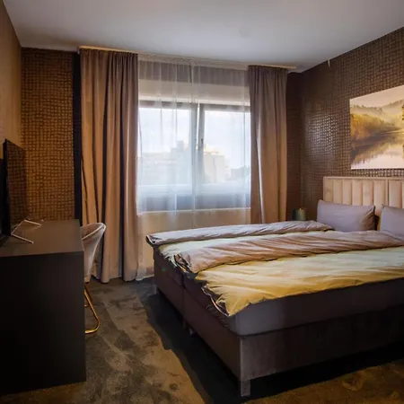 Bed and Breakfast 33 Ντούισμπουργκ