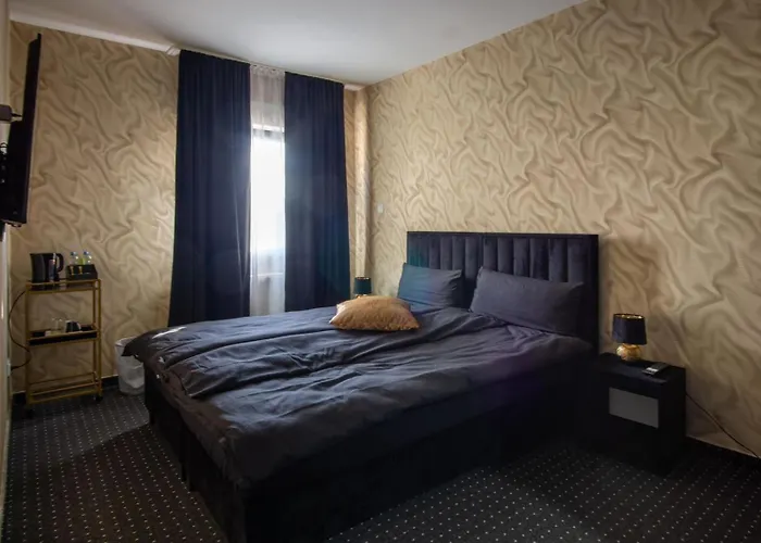 33 B&B 뒤스부르크